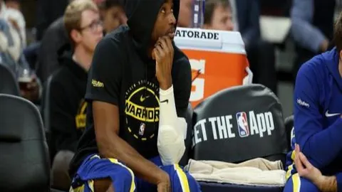 利物浦公布新加坡行27人参赛名单，四员大将缺席，季前新星入选